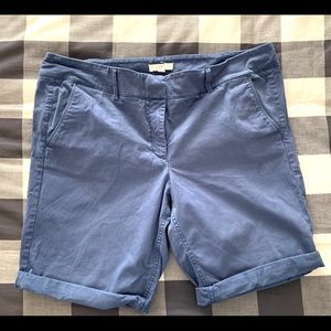 Loft Bermuda Rill Shorts EUC